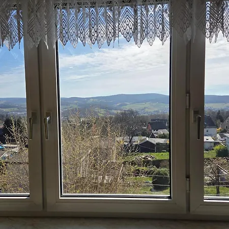 Erzgebirgsblick 公寓 Bernsbach